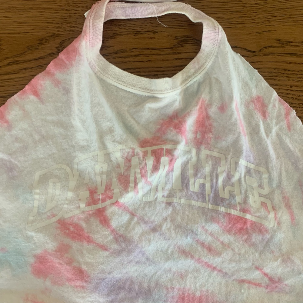Tie dye Danville halter tie tank top.